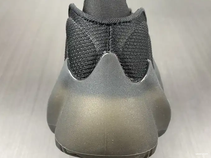 YEEZY 400 ADIDAS H68032 0515